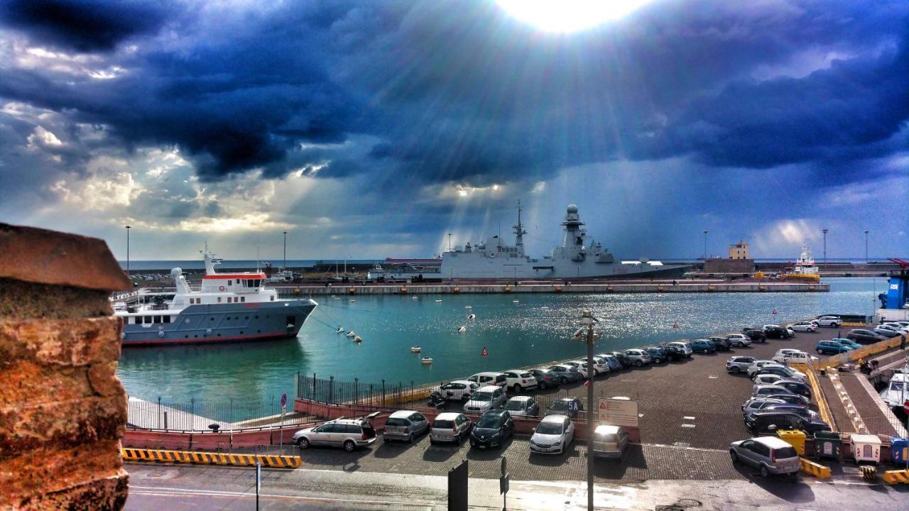 Scirocco Rooms Civitavecchia Luaran gambar