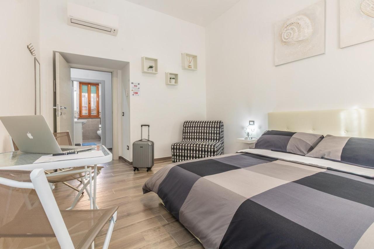 Scirocco Rooms Civitavecchia Luaran gambar